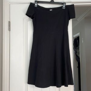 Old Navy little black dress Women’s Small